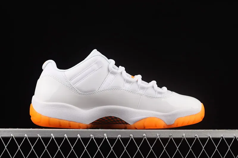 All categories Air Jordan Jordan series basketball shoes Air Jordan 11 Z version Air Jordan 11 Bright Citus AJ11 Joe 11 white orange low-top basketball shoes first layer genuine carbon AH7860-139